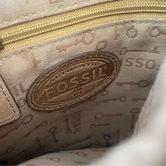 Vintage Fossil Tan Leather Crossbody Bag Purse Shoulder Satchel Hobo - Picture 9 of 11